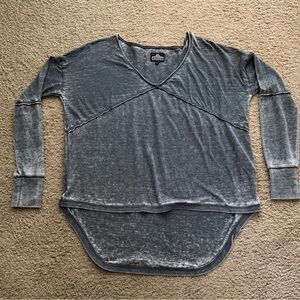 Women’s Angie Charcoal V-Neck Long Sleeve Blouse SZ SM